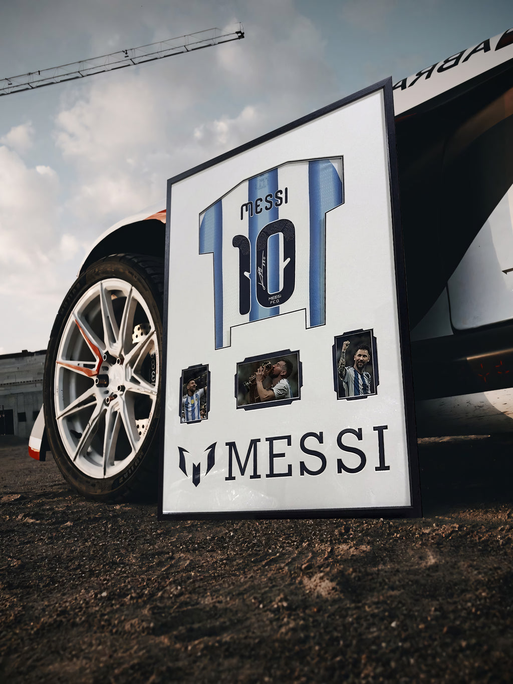MESSI ARGENTINA COLLECTOR'S EDITION FRAMED JERSEY — 70 × 100 CM